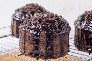 كيكه الشكولاته بدون بيض - شيف سلمى سليمان