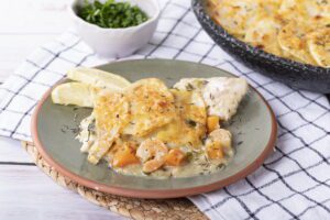 طاجن سمك وجمبري بالوايت صوص - شيف سلمى سليمان