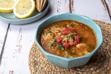 شوربه الشوفان بالدجاج - شيف سلمى سليمان